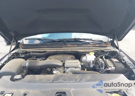 2024 Ram 1500 Laramie z USA, uszkodzony, nr VIN 1C6RREJTXRN128496